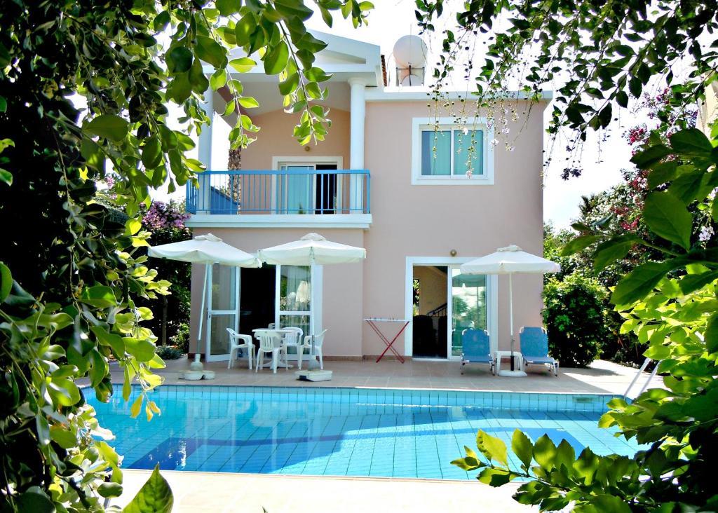 Rododafni Villas Klorakas Oda fotoğraf