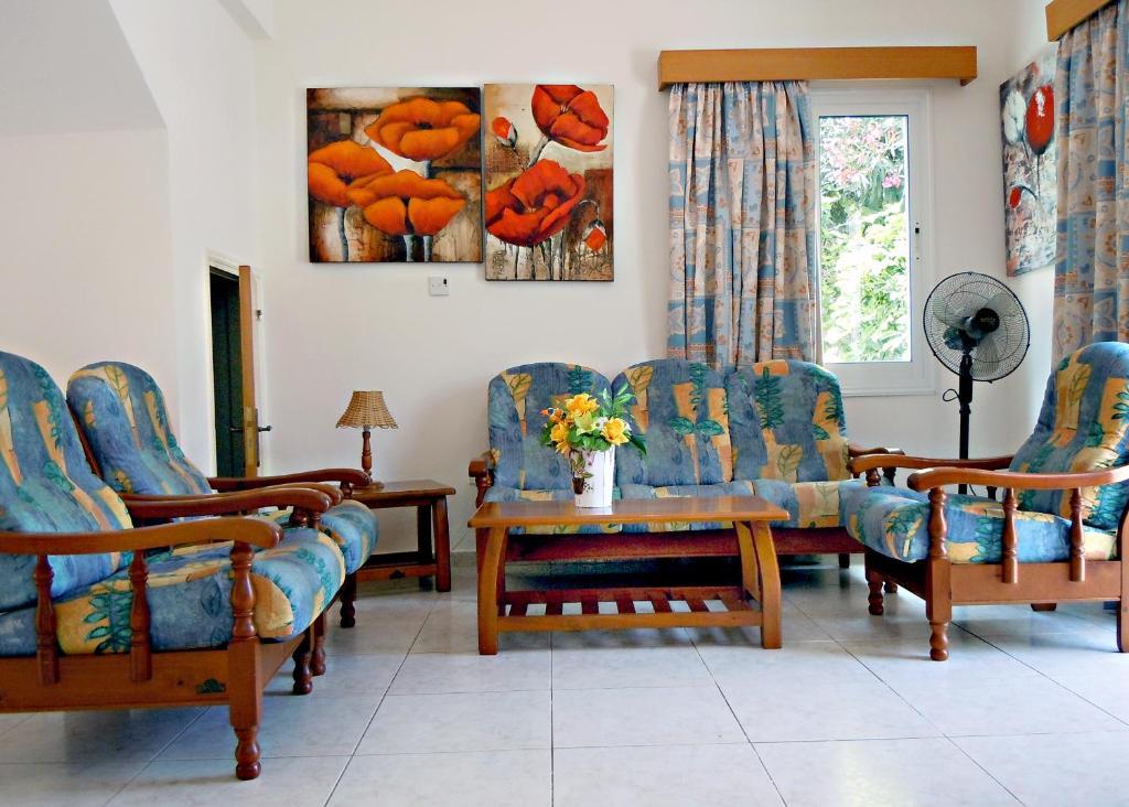 Rododafni Villas Klorakas Oda fotoğraf