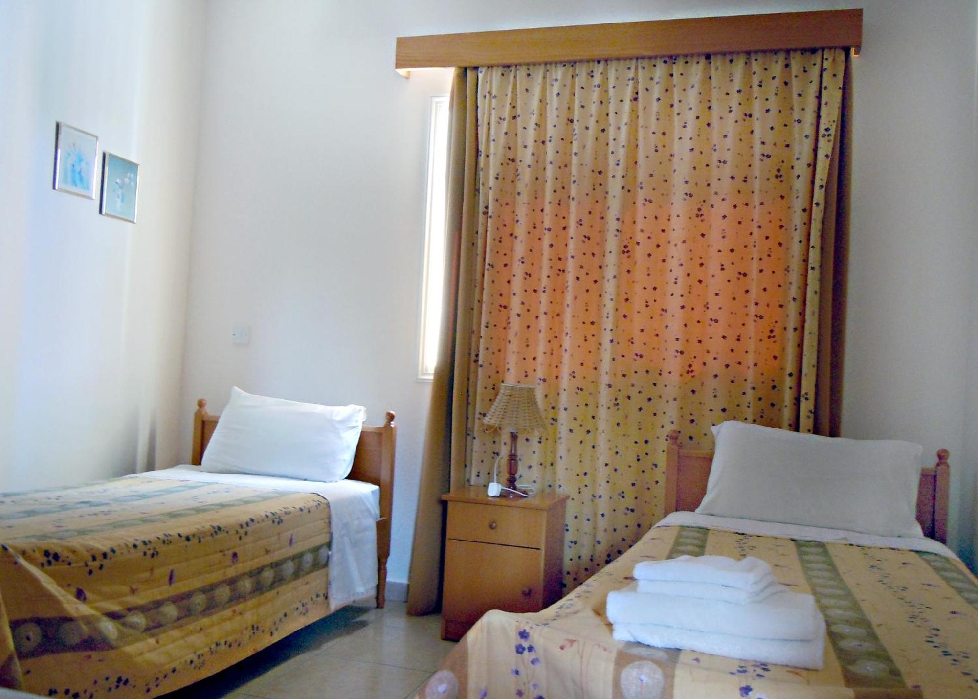 Rododafni Villas Klorakas Dış mekan fotoğraf
